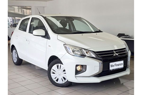 2021 Mitsubishi Mirage ES LB image