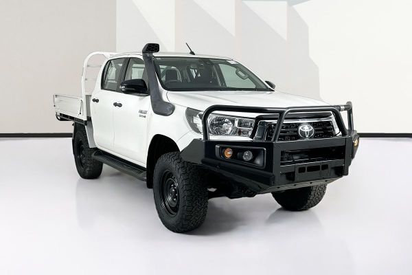 2020 Toyota HILUX SR (4x4) GUN126R MY19 UPGRADE 4X4 image