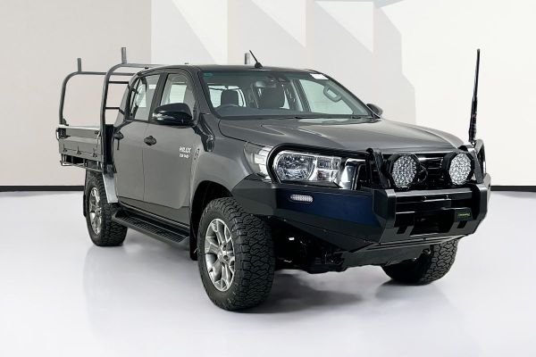 2019 Toyota HILUX SR (4x4) GUN126R MY19 4X4 image