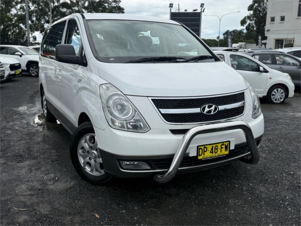 2013 HYUNDAI iMAX 4D WAGON TQ MY13 image