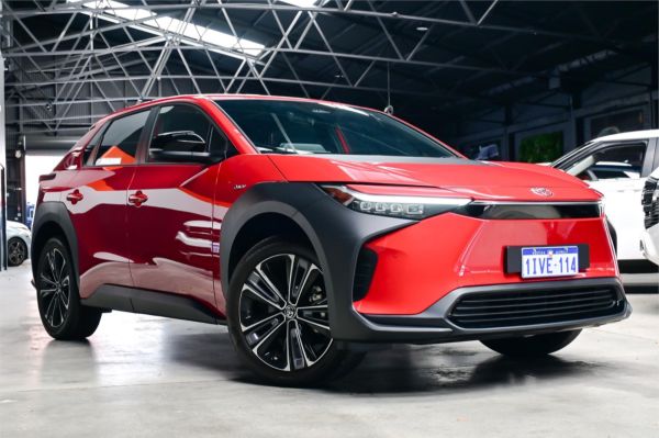 2024 Toyota bZ4X Wagon XEAM10R image