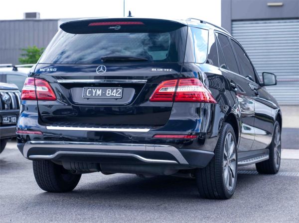 2013 Mercedes-Benz M-Class Wagon W166 ML350 BlueTEC image
