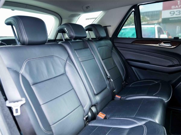 2013 Mercedes-Benz M-Class Wagon W166 ML350 BlueTEC image