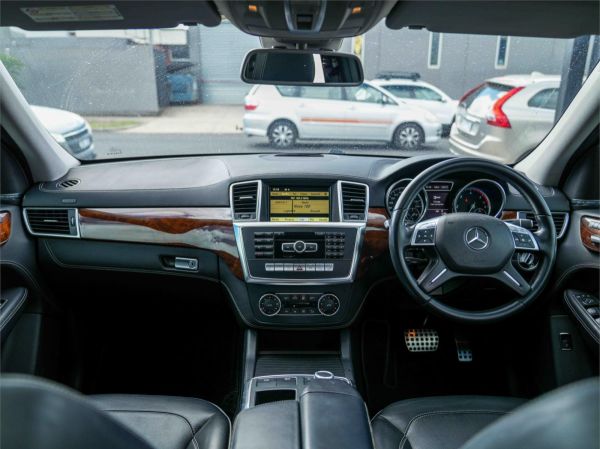 2013 Mercedes-Benz M-Class Wagon W166 ML350 BlueTEC image