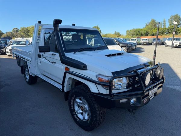 2009 Toyota Landcruiser Cab Chassis VDJ79R GXL image