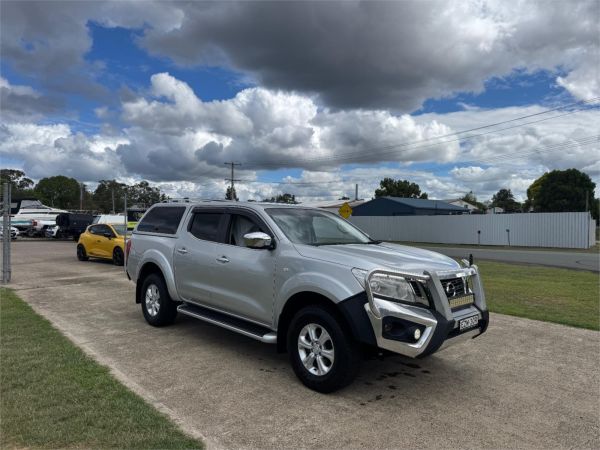 2015 NISSAN NAVARA DUAL CAB UTILITY NP300 D23 ST (4x4) image
