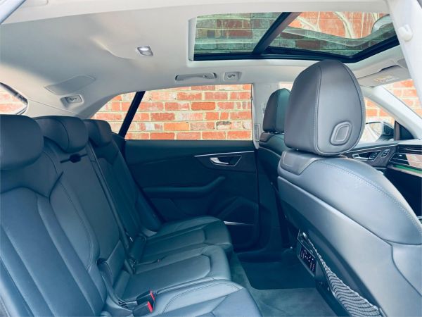 2021 Audi Q8 4M MY22 50 TDI QUATTRO S LINE MHEV image