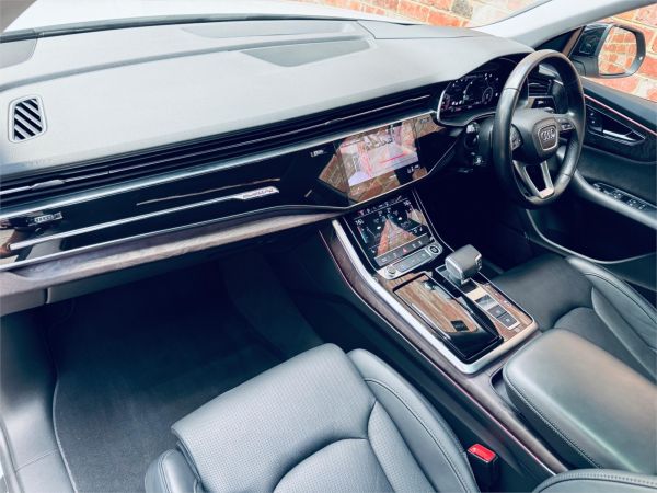 2021 Audi Q8 4M MY22 50 TDI QUATTRO S LINE MHEV image