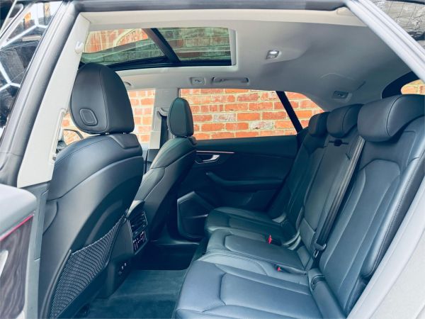 2021 Audi Q8 4M MY22 50 TDI QUATTRO S LINE MHEV image