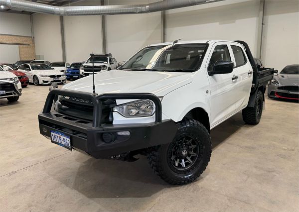 2023 ISUZU D-MAX CREW C/CHAS RG1 MY23 SX (4x4) image