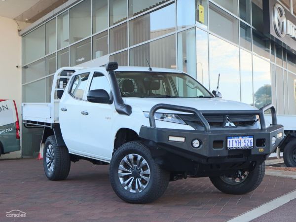 2022 Mitsubishi Triton MR GLX image