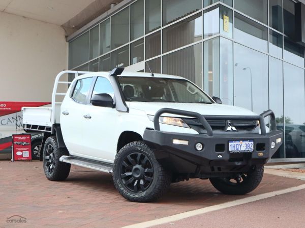 2022 Mitsubishi Triton MR GLX+ image