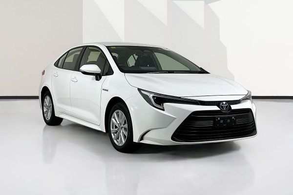 2024 Toyota COROLLA ASCENT SPORT HYBRID ZWE219R image