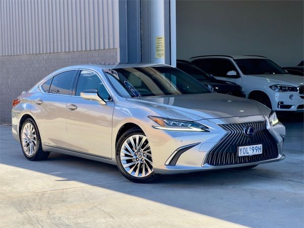 2019 LEXUS ES300h 4D SEDAN AXZH10R MY18 SPORTS LUXURY (HYBRID) image