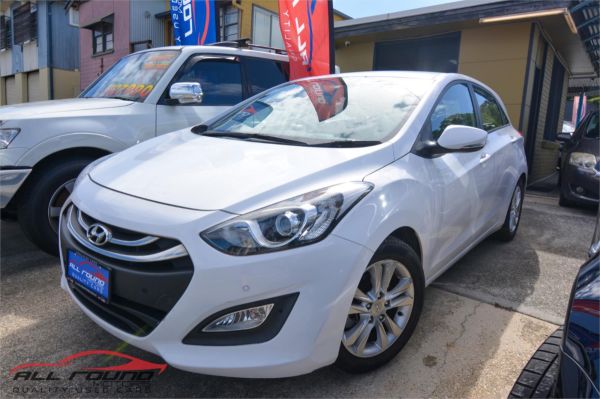 2014 HYUNDAI i30 5D HATCHBACK GD MY14 TROPHY image