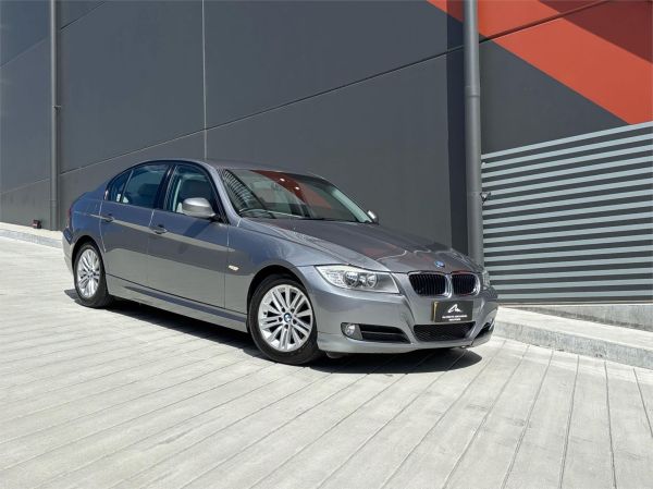 2009 BMW 3 4D SEDAN E90 MY09 20i EXECUTIVE image
