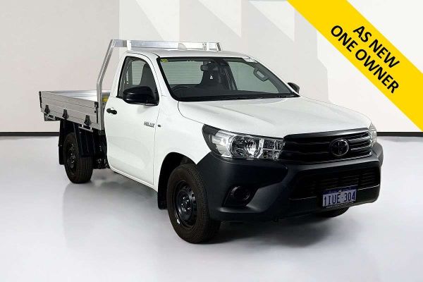 2025 Toyota HILUX WORKMATE (4x2) TGN121R RC REAR WHEEL DRIVE image