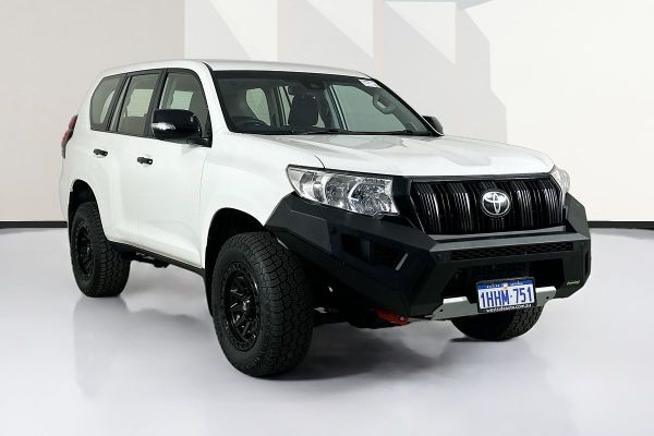 2021 Toyota LANDCRUISER PRADO GX 7 SEAT GDJ150R image