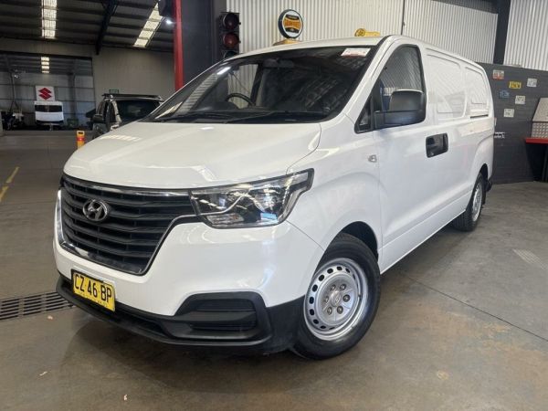 2020 Hyundai iLOAD TQ4 MY20 3S Twin Swing White 5 Speed Automatic Van image