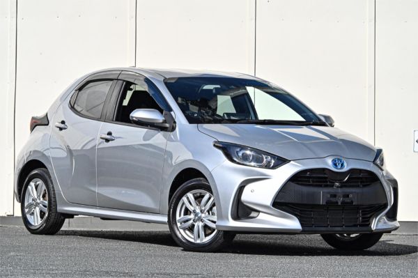 2020 Toyota Yaris Hybrid G Hatchback MXPH15 G image