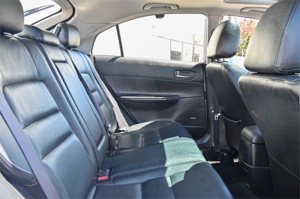 2004 Mazda 6 Hatchback GG1031 MY04 Luxury Sports image