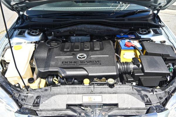 2004 Mazda 6 Hatchback GG1031 MY04 Luxury Sports image
