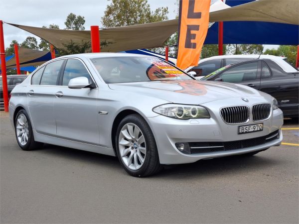 2010 BMW 5 Series Sedan F10 528i image