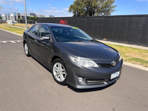 2013 TOYOTA CAMRY 4D SEDAN ASV50R ATARA S image