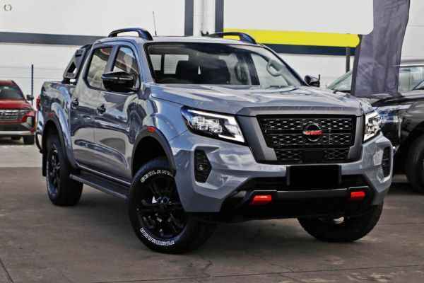 2025 Nissan Navara PRO-4X D23 Auto 4x4 MY25 Dual Cab image