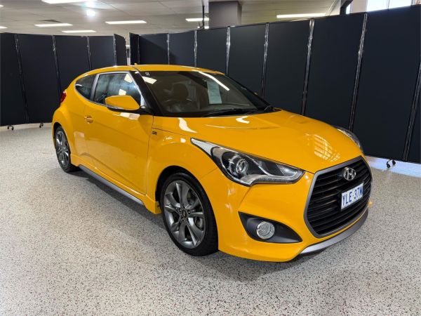 2015 HYUNDAI VELOSTER 3D COUPE FS4 SERIES 2 SR TURBO image