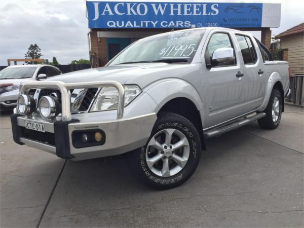 2011 NISSAN NAVARA DUAL CAB UTILITY D40 ST-X 550 (4x4) image