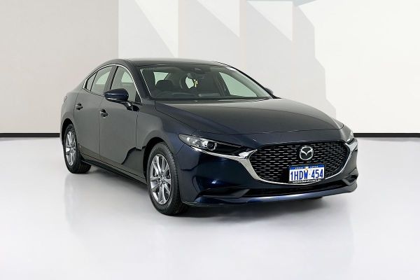 2020 Mazda MAZDA3 G20 PURE BP image