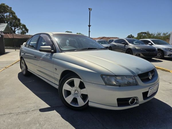 2006 Holden Commodore VZ MY06 SVZ Silver 4 Speed Automatic Sedan image
