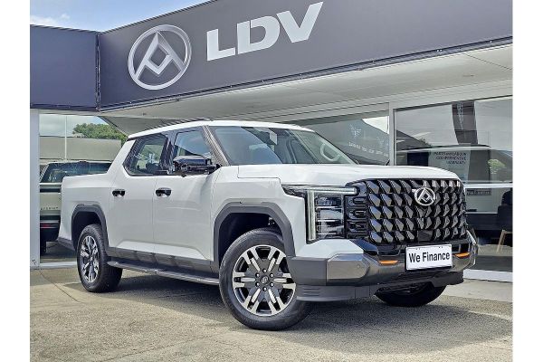 2026 LDV Terron 9 Evolve EKK1C 4X4 image