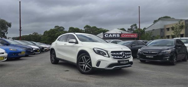 2017 MERCEDES-BENZ GLA 4D WAGON X156 MY17.5 180 image