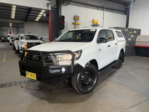 2021 Toyota Hilux GUN126R SR (4x4) White 6 Speed Automatic Double Cab Pick Up image