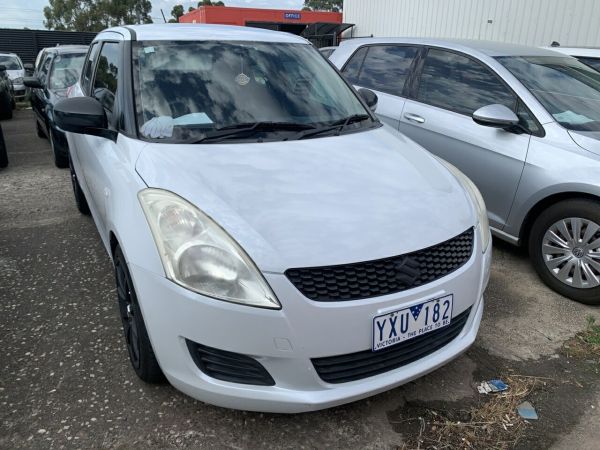 2012 Suzuki Swift FZ GA White 4 Speed Automatic Hatchback image