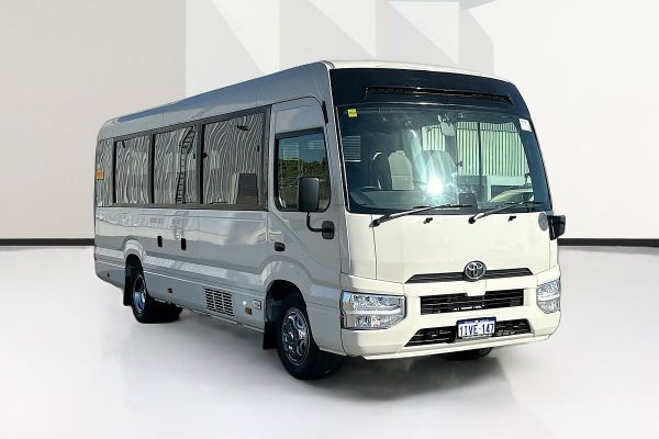 2022 Toyota COASTER STANDARD GDB70R image