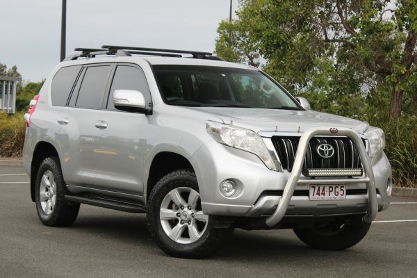 2017 Toyota Landcruiser Prado WAGON GXL GDJ150R image