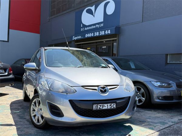 2011 MAZDA MAZDA2 5D HATCHBACK DE MY11 NEO image