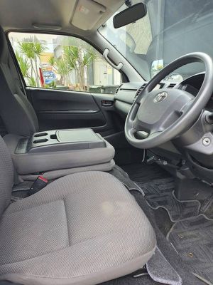 2015 TOYOTA HIACE LONG WHEELBASE TRH200 image