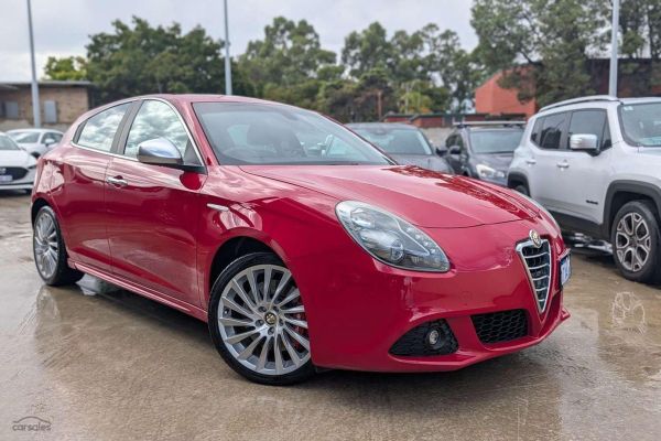 2012 Alfa Romeo Giulietta Distinctive Auto MY12 image