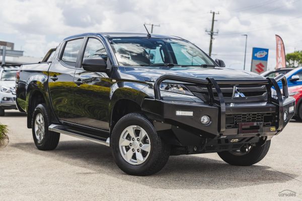 2022 Mitsubishi Triton GLS MR Manual 4x4 MY22 Double Cab image
