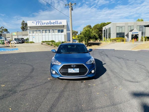 2015 Hyundai VELOSTER Hatchback image