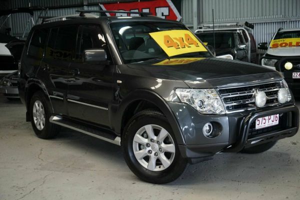 2011 Mitsubishi Pajero NT MY11 30th Anniversary Grey 5 Speed Sports Automatic Wagon image