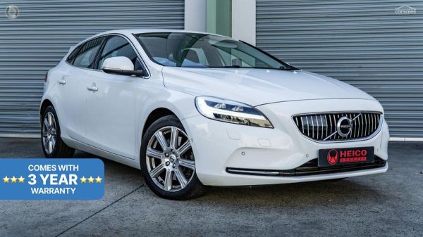 2017 Volvo V40 D4 Inscription Auto MY17 image