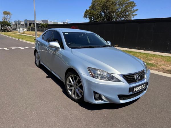 2010 LEXUS IS250 4D SEDAN GSE20R MY11 PRESTIGE image