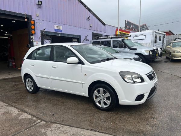 2010 KIA RIO 5D HATCHBACK JB MY11 S image
