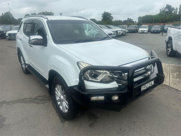 2017 Isuzu MU-X Wagon MY16.5 LS-T image