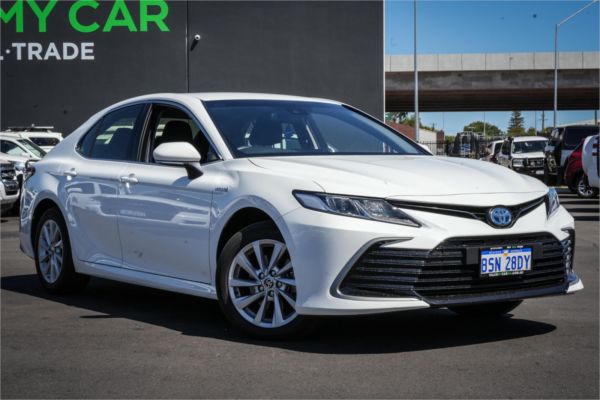 2024 Toyota Camry Sedan AXVH70R Ascent image